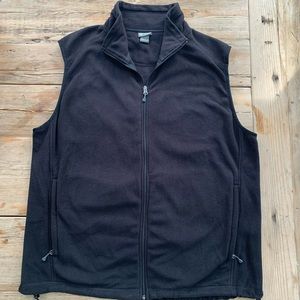 White Sierra, Black vest